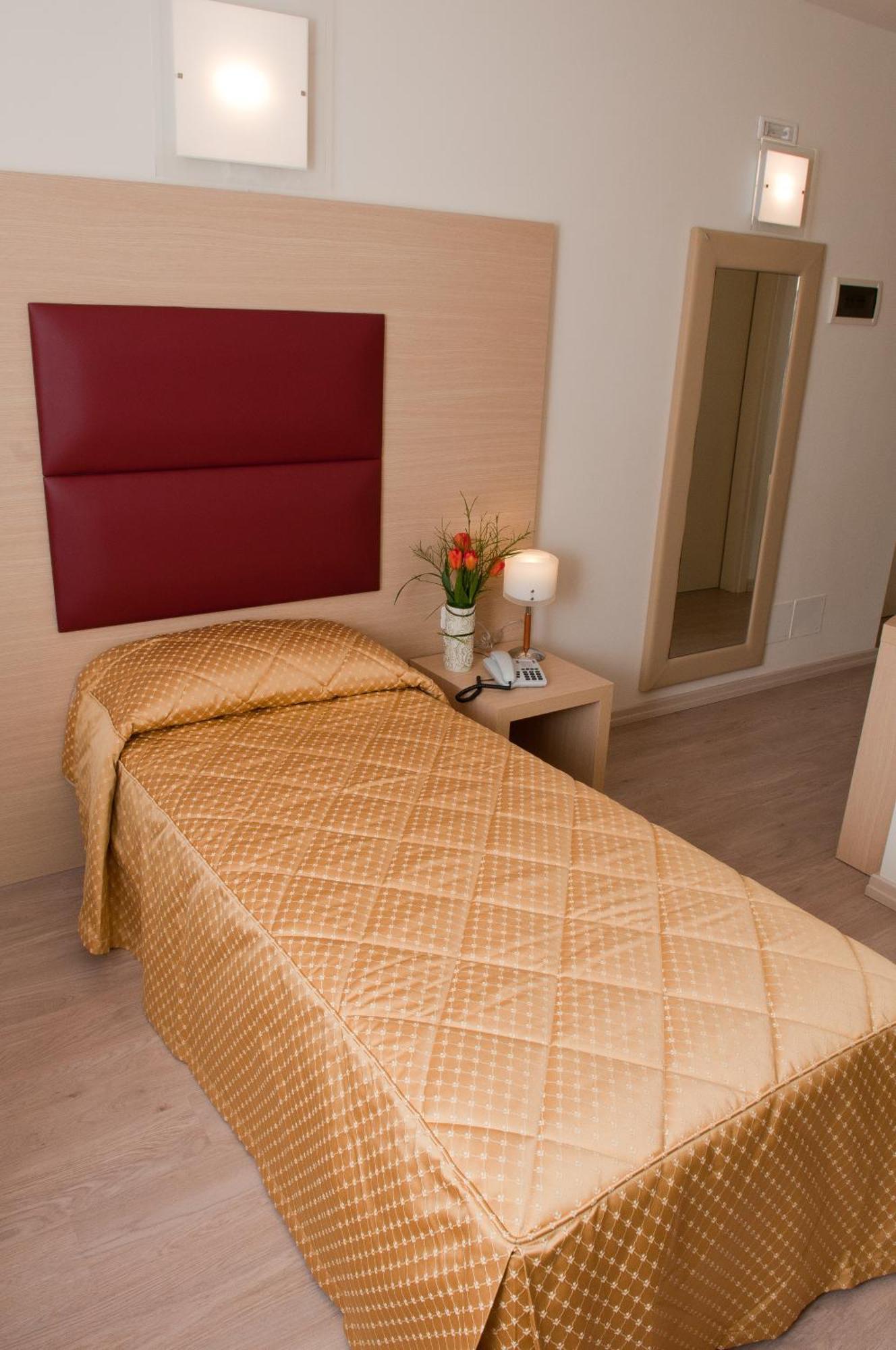 Hotel Villa Maternini Vazzola Rom bilde