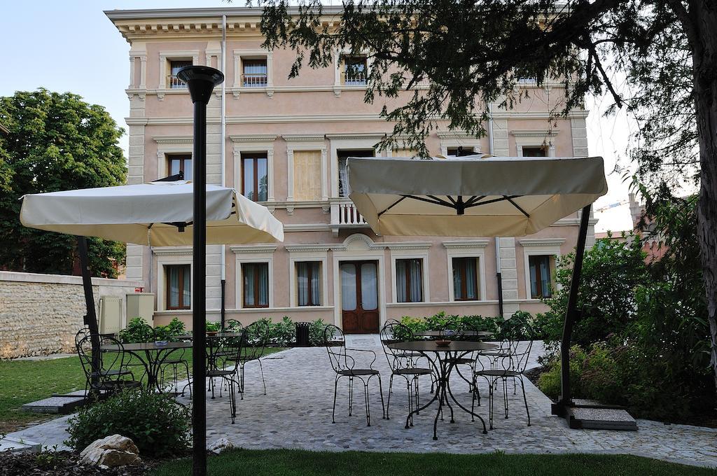 Hotel Villa Maternini Vazzola Eksteriør bilde