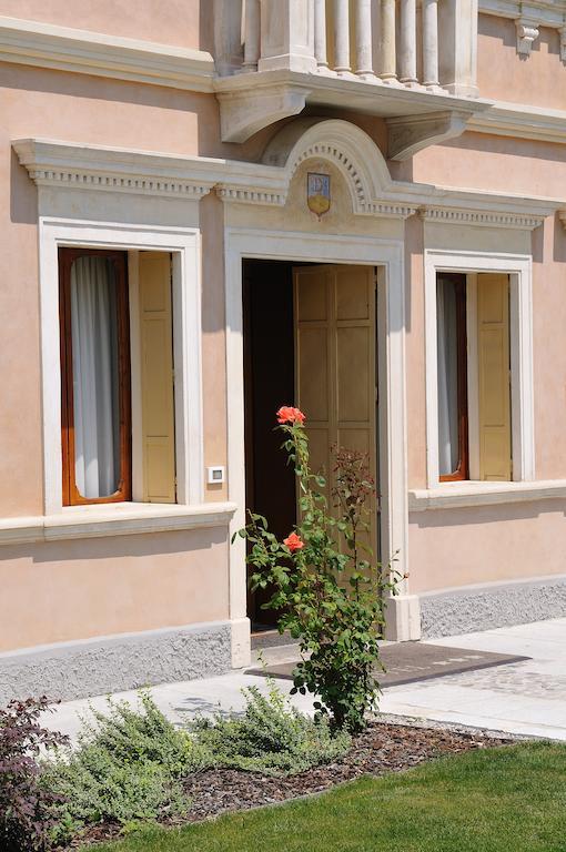 Hotel Villa Maternini Vazzola Eksteriør bilde